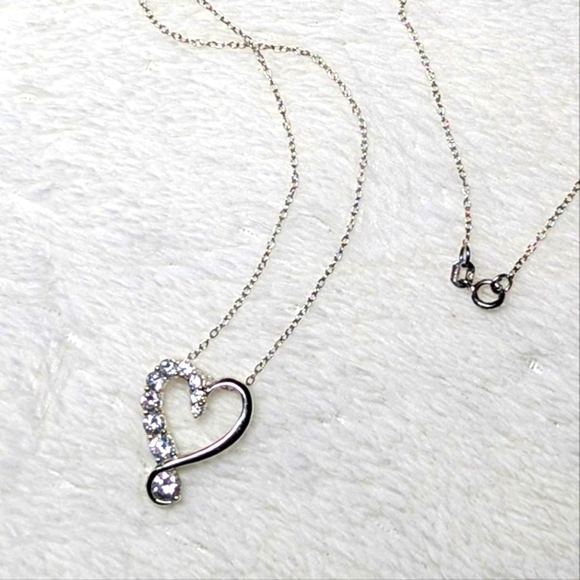Vintage Elegant Sterling Silver Heart and CZ Necklace - Picture 1 of 8